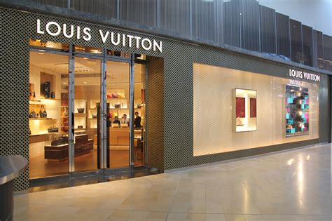 yorkdale louis vuitton phone number|louis vuitton yorkdale toronto.